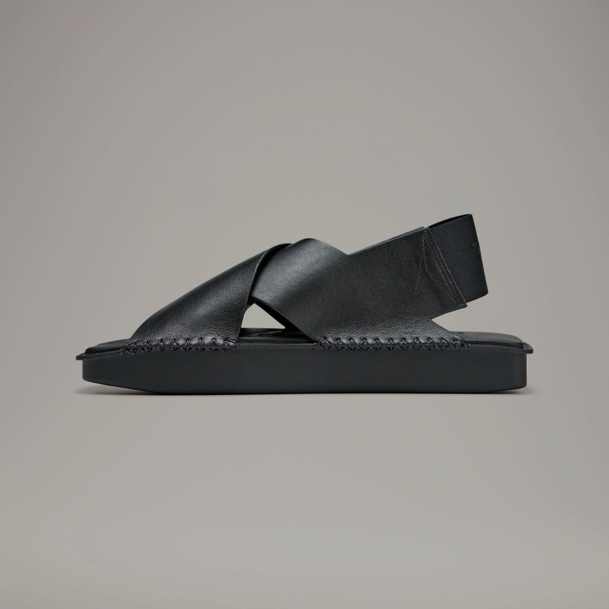 Сандалии adidas SANDALS черные фотография