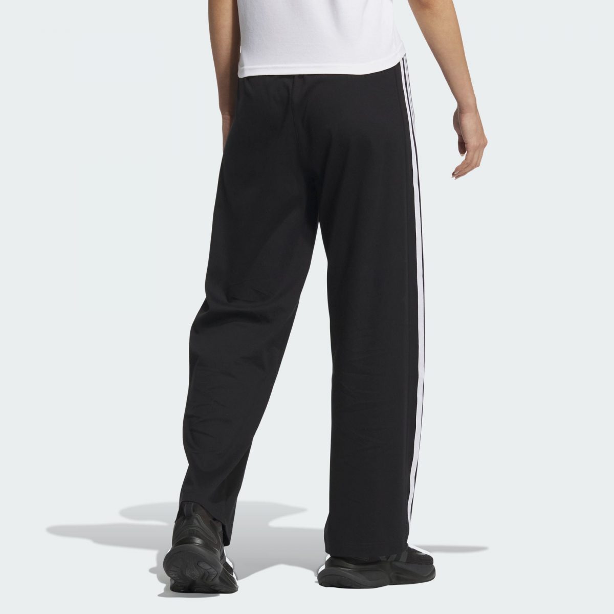 Женские брюки adidas GRAPHIC KNIT JOGGERS MBTI черно-белые фотография