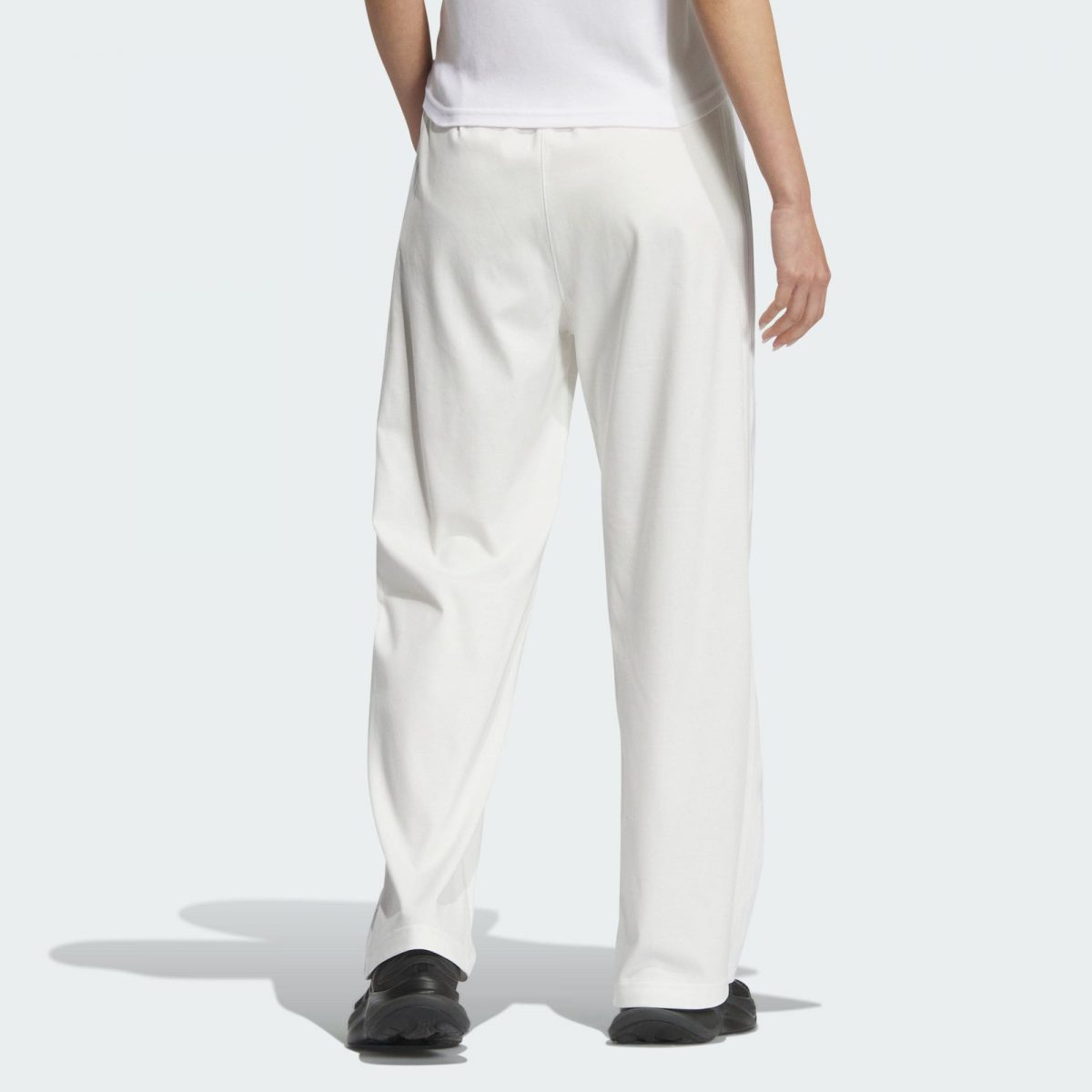 Женские брюки adidas GRAPHIC KNIT JOGGERS MBTI белые фотография