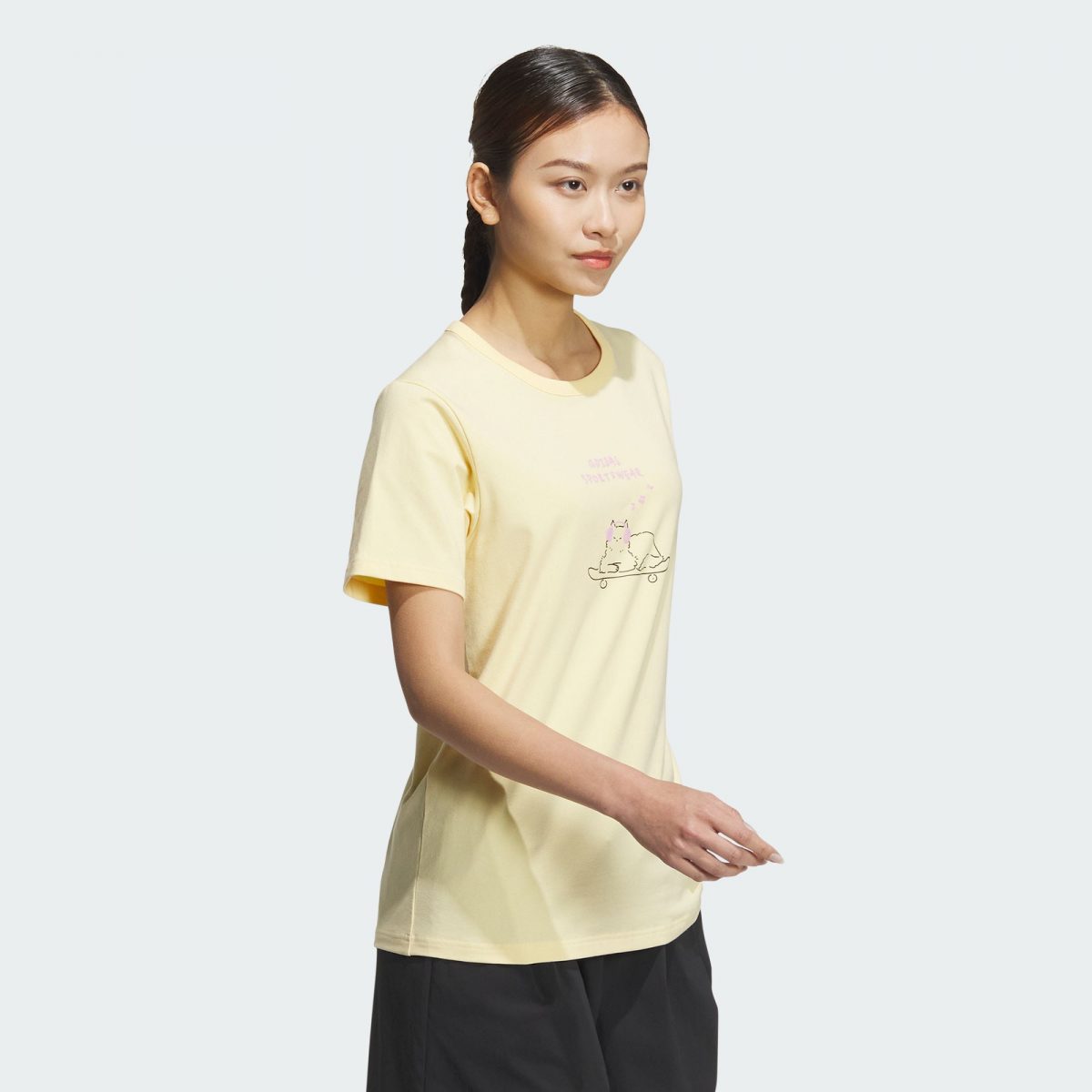 Женская футболка adidas GRAPHIC T-SHIRT MBTI
