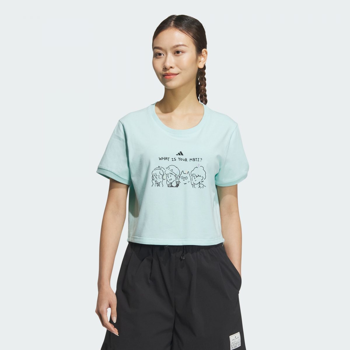 Женская футболка adidas GRAPHIC CROP T-SHIRT MBTI JN6664 фото