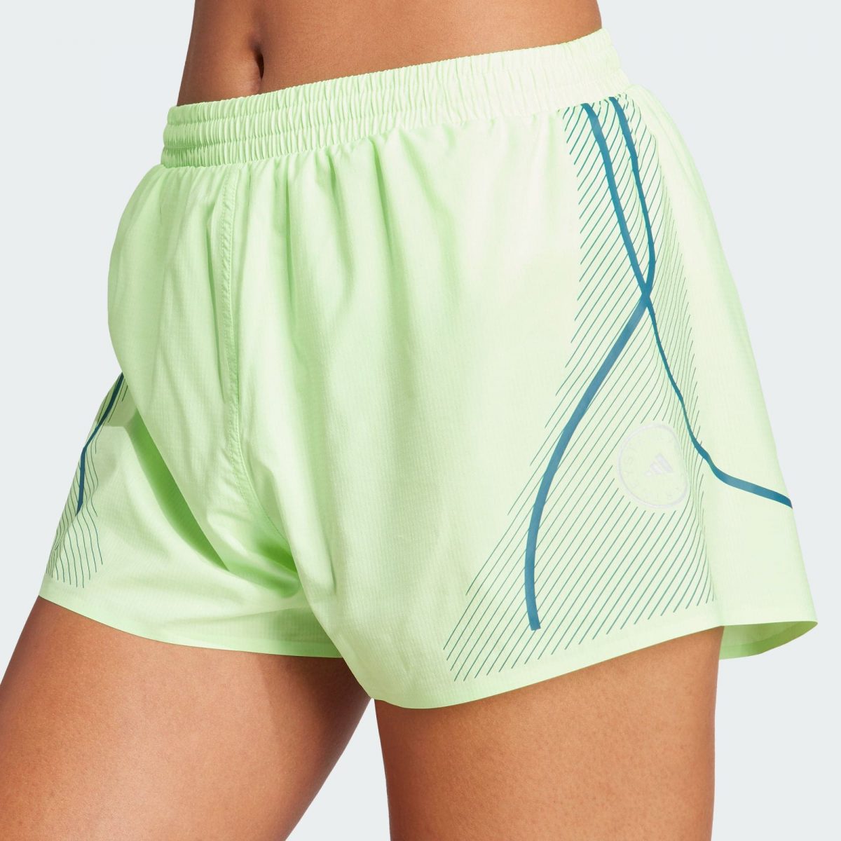 Женские шорты adidas TRUEPACE RUNNING SHORTS IT9729 фотография