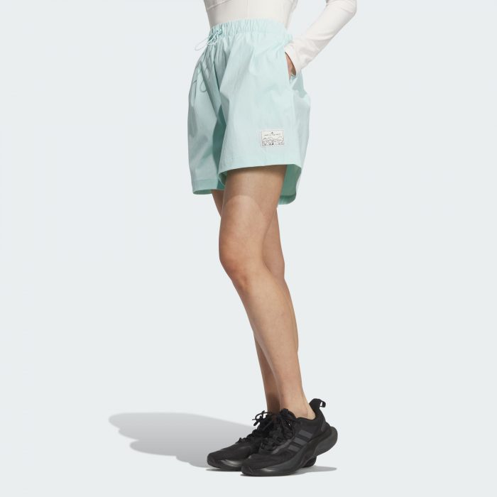 Женские шорты adidas GRAPHIC WOVEN SHORTS MBTI