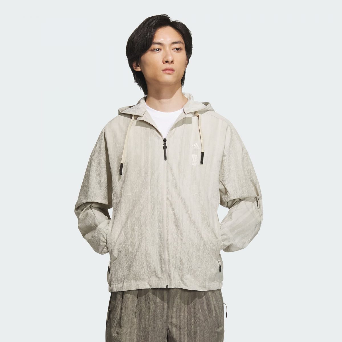 Мужская куртка adidas WUJI SEERSUCKER WOVEN JACKET IW1513 фото