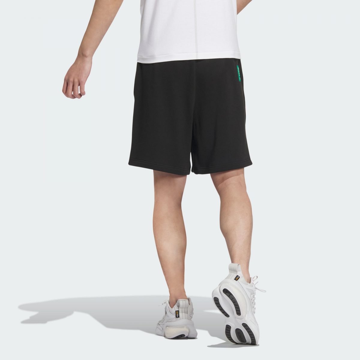 Мужские шорты adidas HEAVY FRENCH TERRY SHORTS черные фотография
