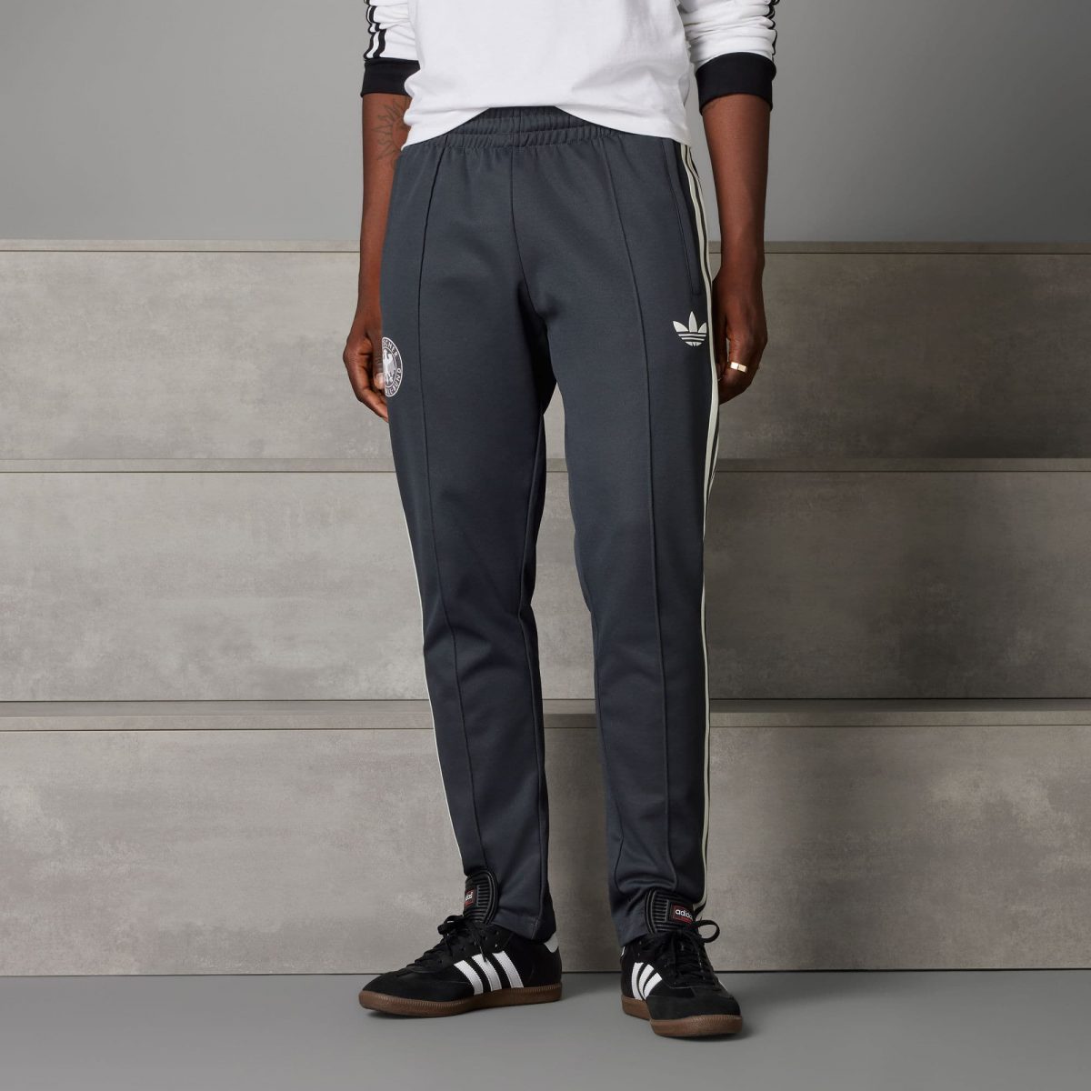 Мужские брюки adidas GERMANY BECKENBAUER TRACK PANTS фото