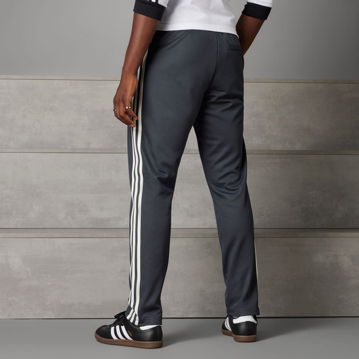 Мужские брюки adidas GERMANY BECKENBAUER TRACK PANTS фотография
