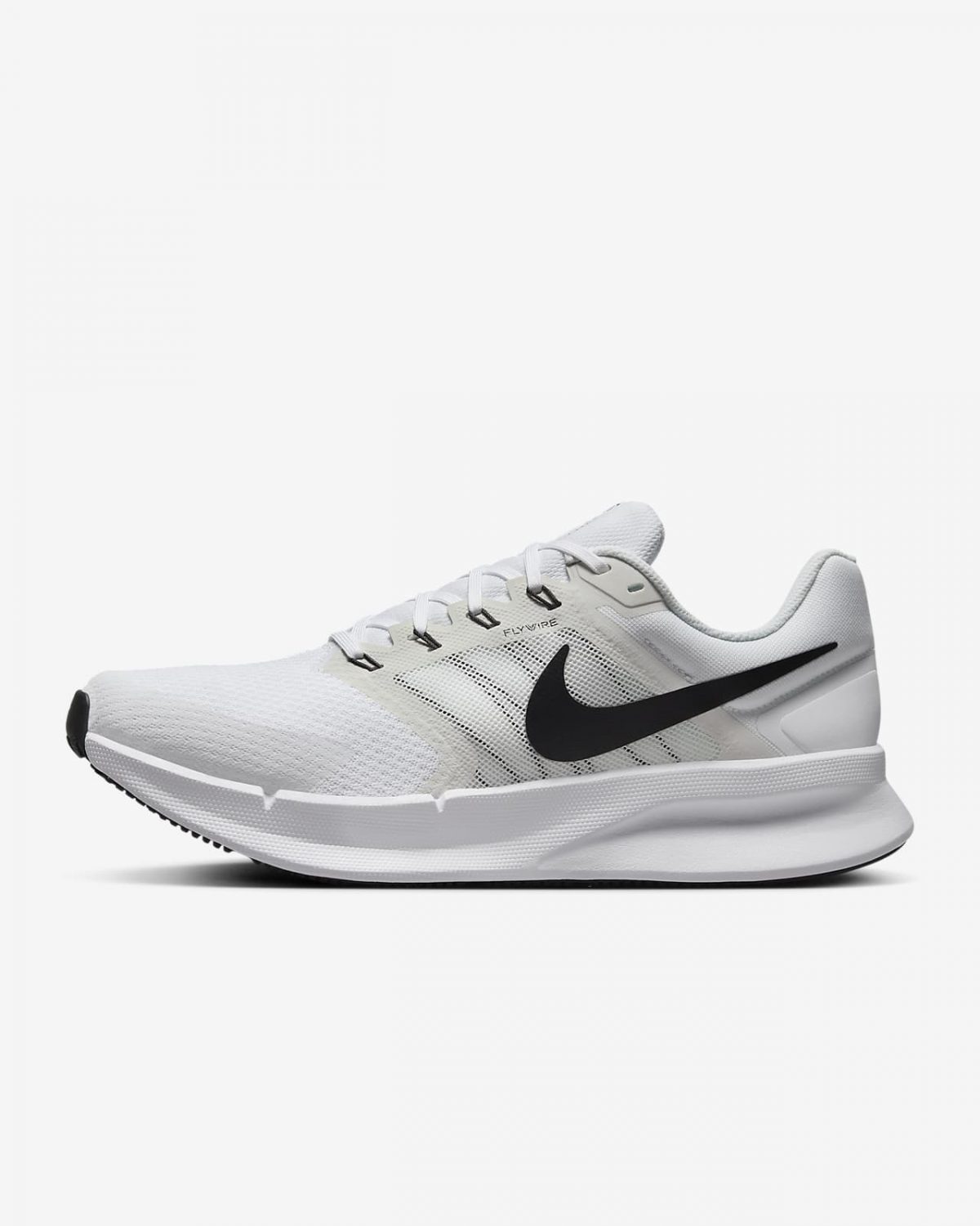 Мужские кроссовки Nike Run Swift 3 черные фото