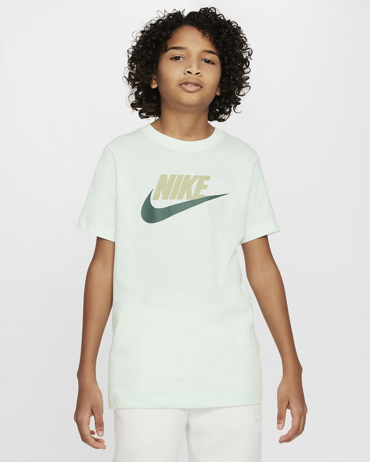 Детская футболка Nike Sportswear серая фото