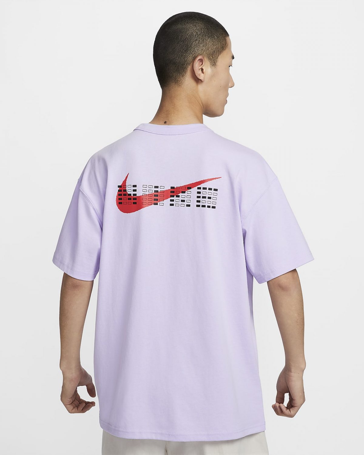 Мужская футболка Nike Sportswear фиолетовая фотография