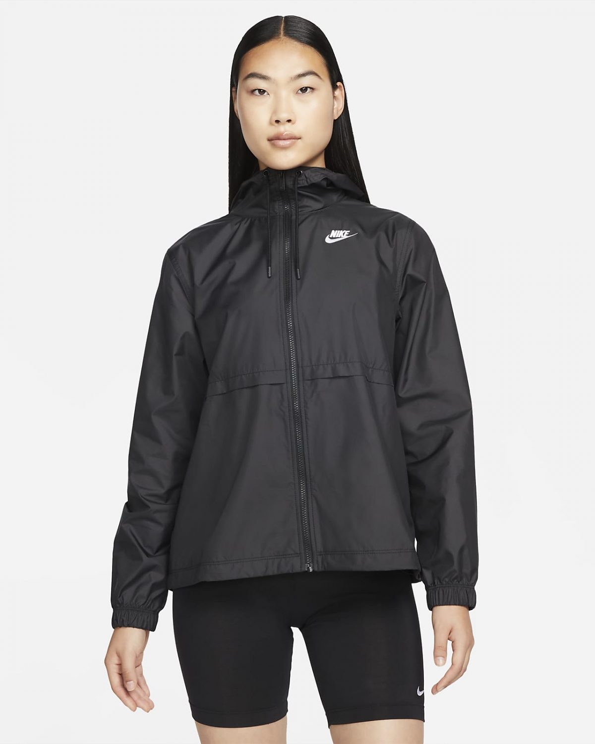 Женская куртка Nike Sportswear Essential Repel черная фото