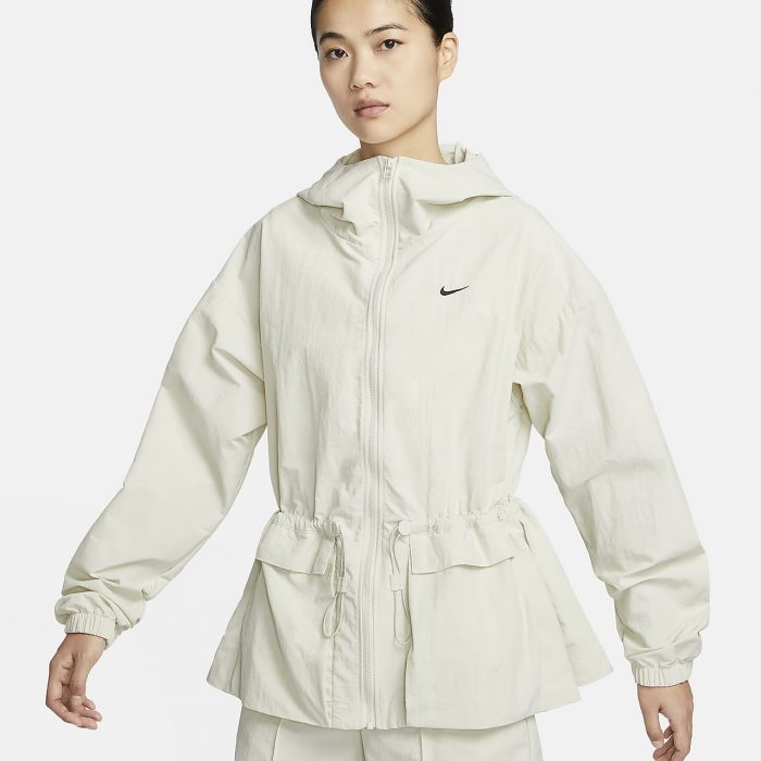 Женская куртка Nike Sportswear Everything Wovens