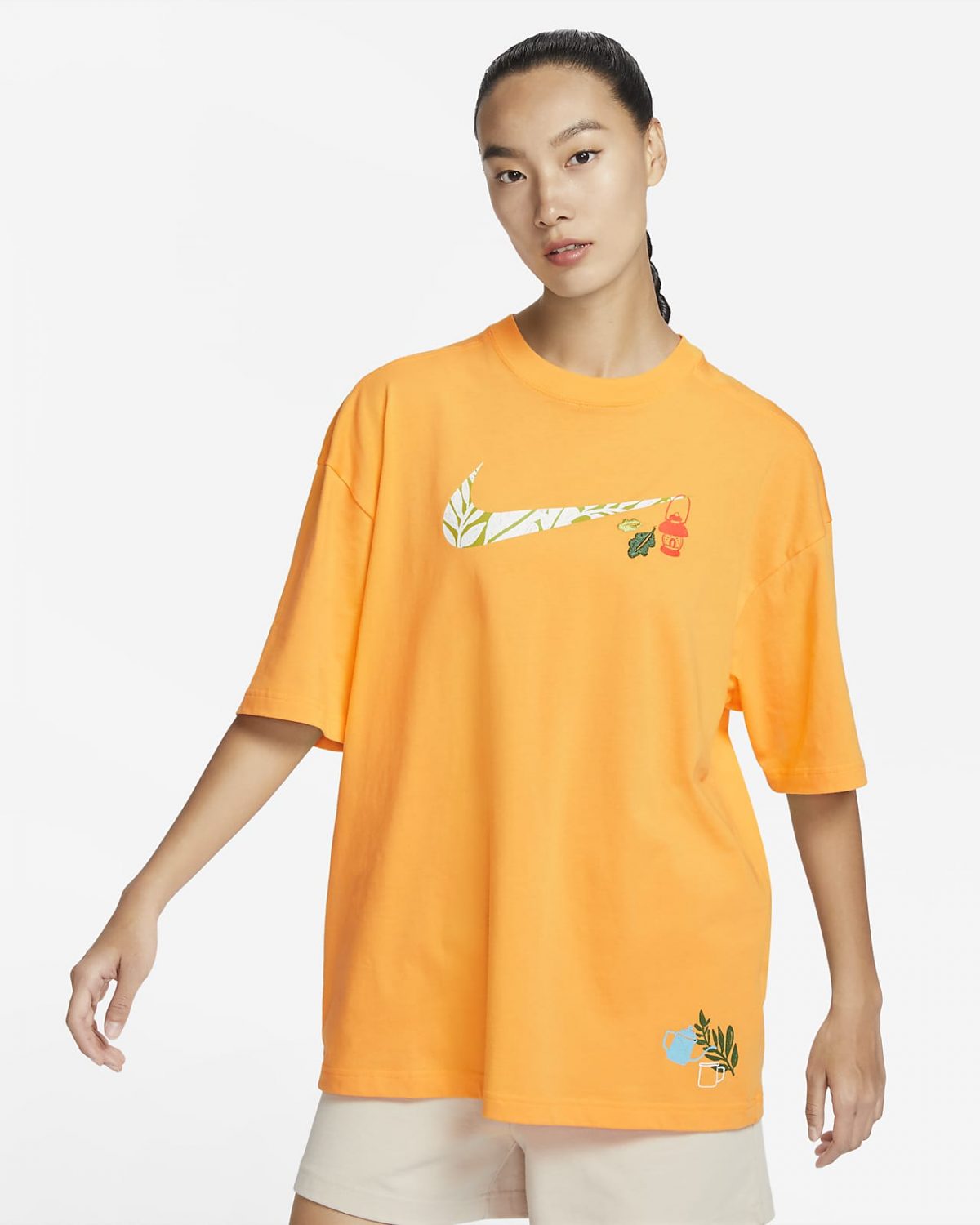 Женская рубашка Nike Sportswear Swoosh желтая фотография
