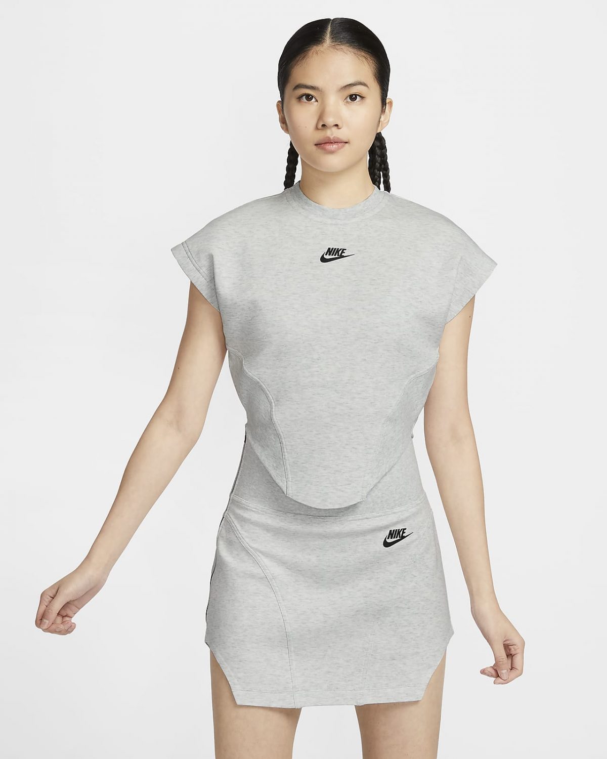 Женская рубашка Nike Sportswear Tech Fleece черная фото
