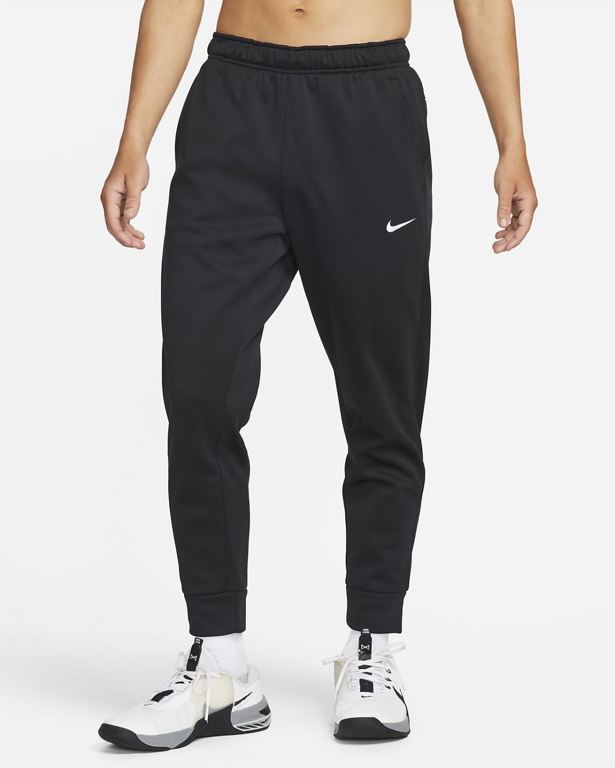 Мужские брюки Nike Therma-FIT черные фото