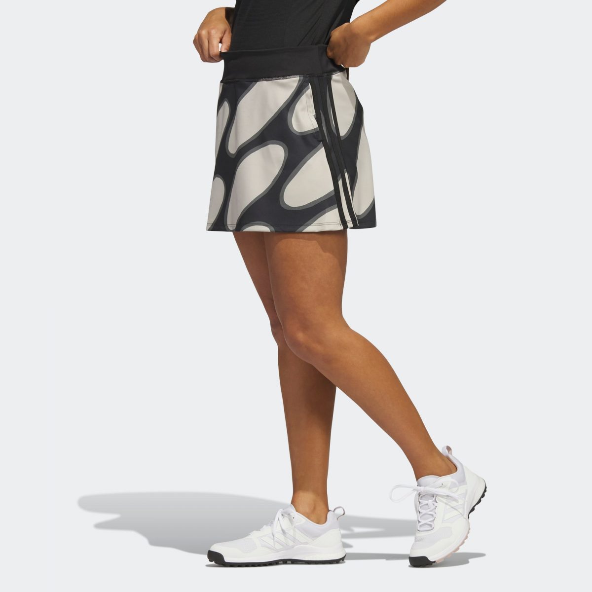 Женская юбка adidas MARIMEKKO 15-INCH SKORT фотография