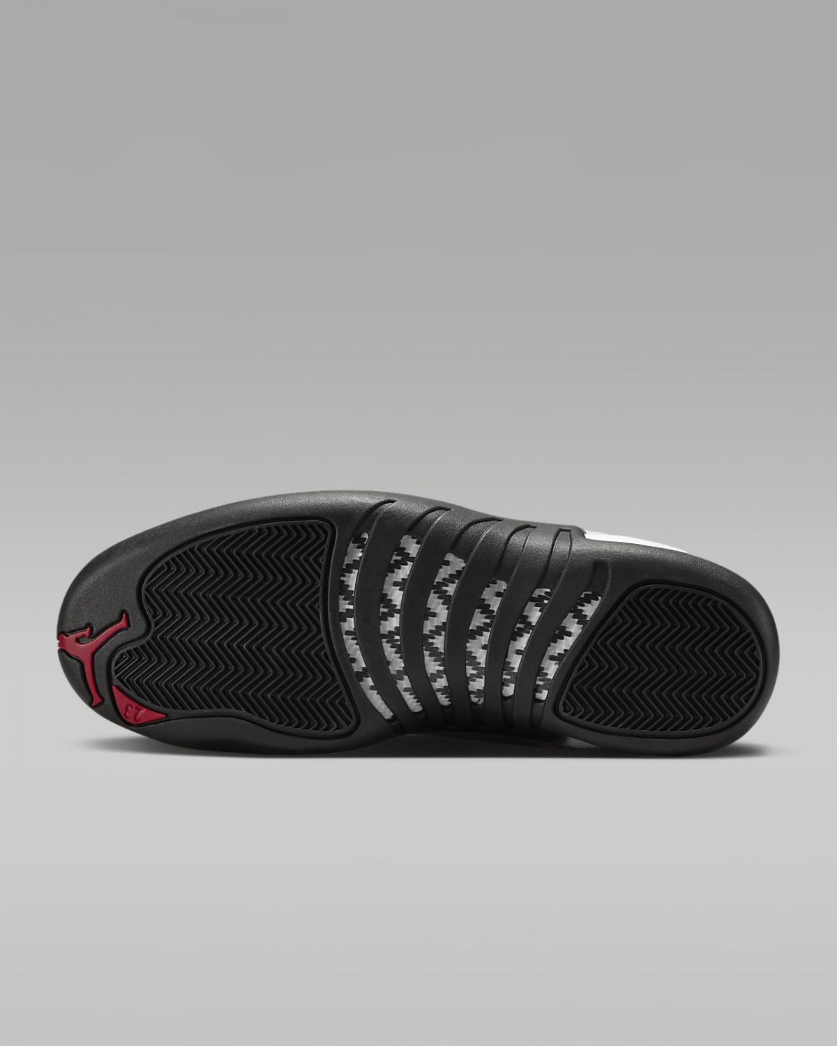 Мужские кроссовки nike Air Jordan 12 Retro черные фотография