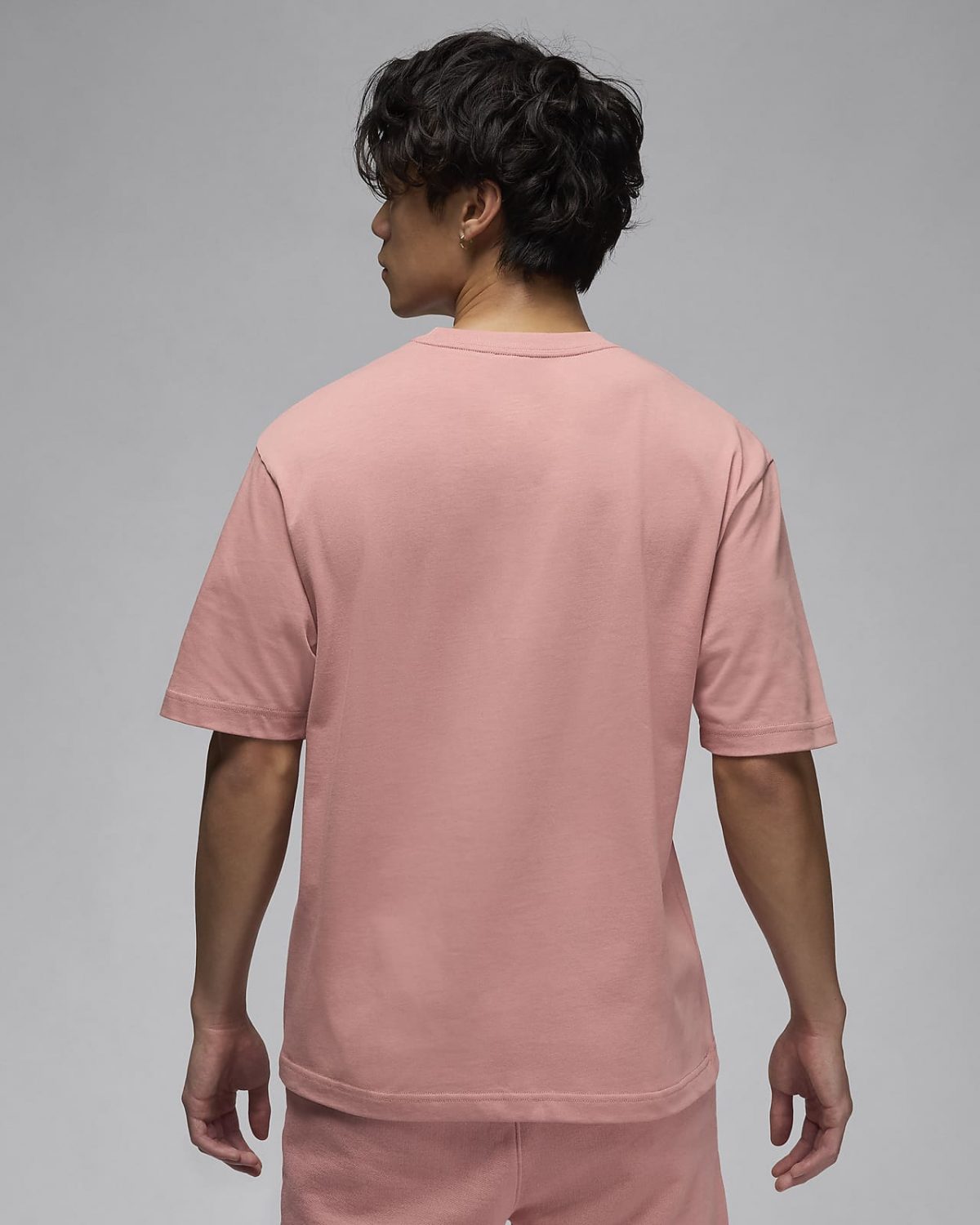 Мужская футболка nike Air Jordan Wordmark розовая фотография