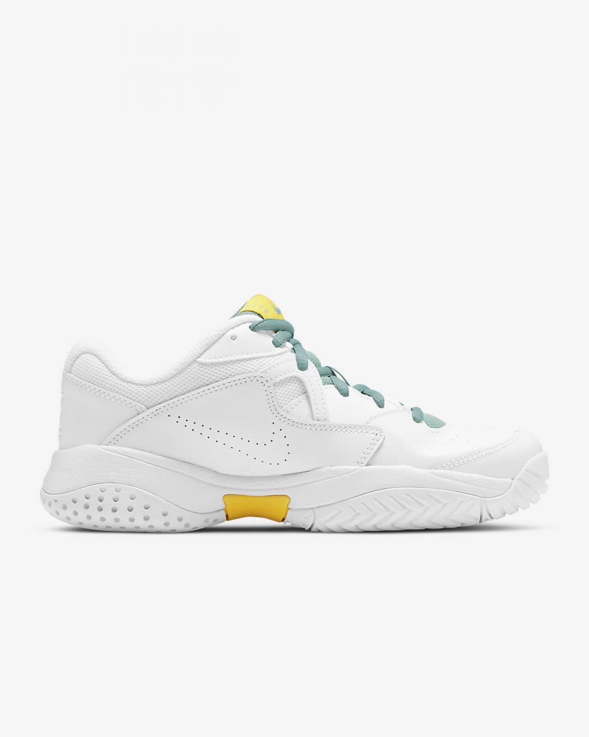 Женские кроссовки Nike Court Lite 2
