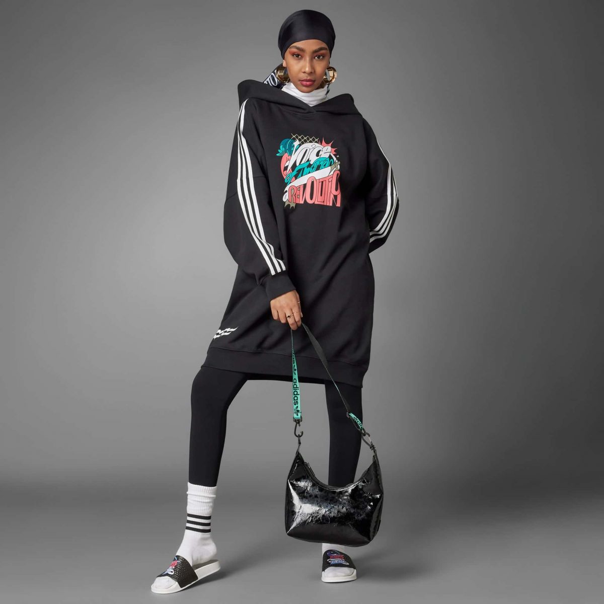 Женское худи adidas ALWAYS ORIGINAL HOODIE DRESS фотография