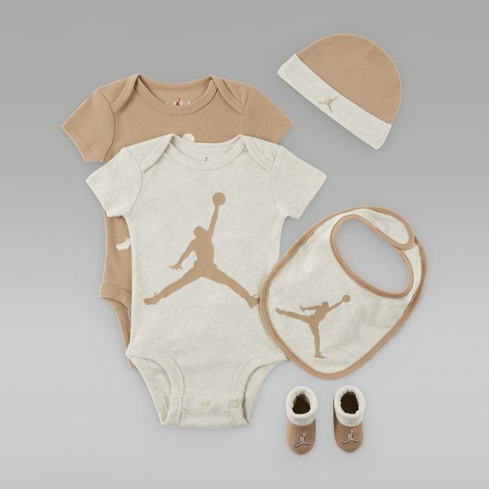 Детский костюм nike Jordan 5-Piece Core Gift Set