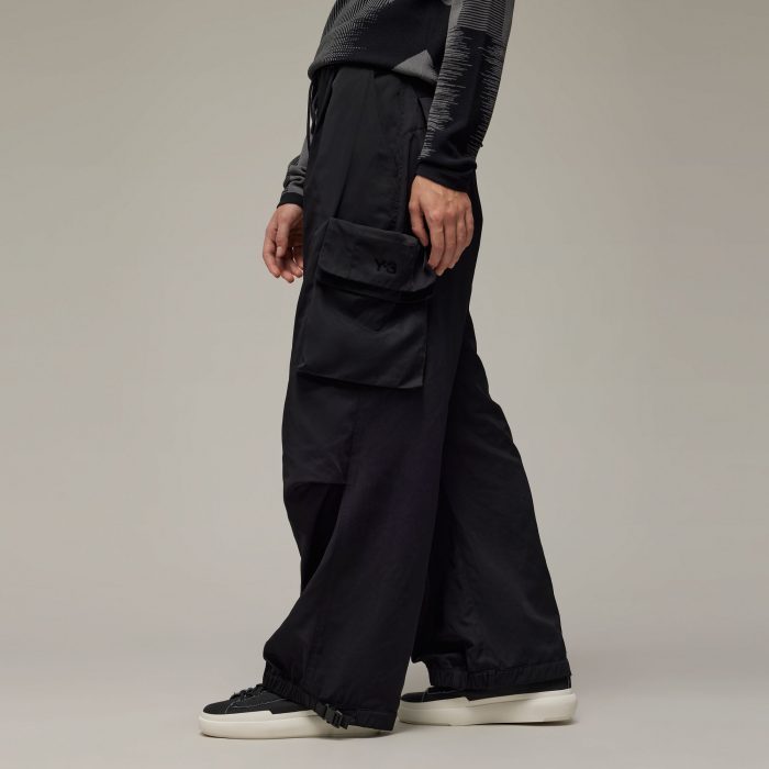 Женские брюки adidas TWILL CARGO PANTS Черные