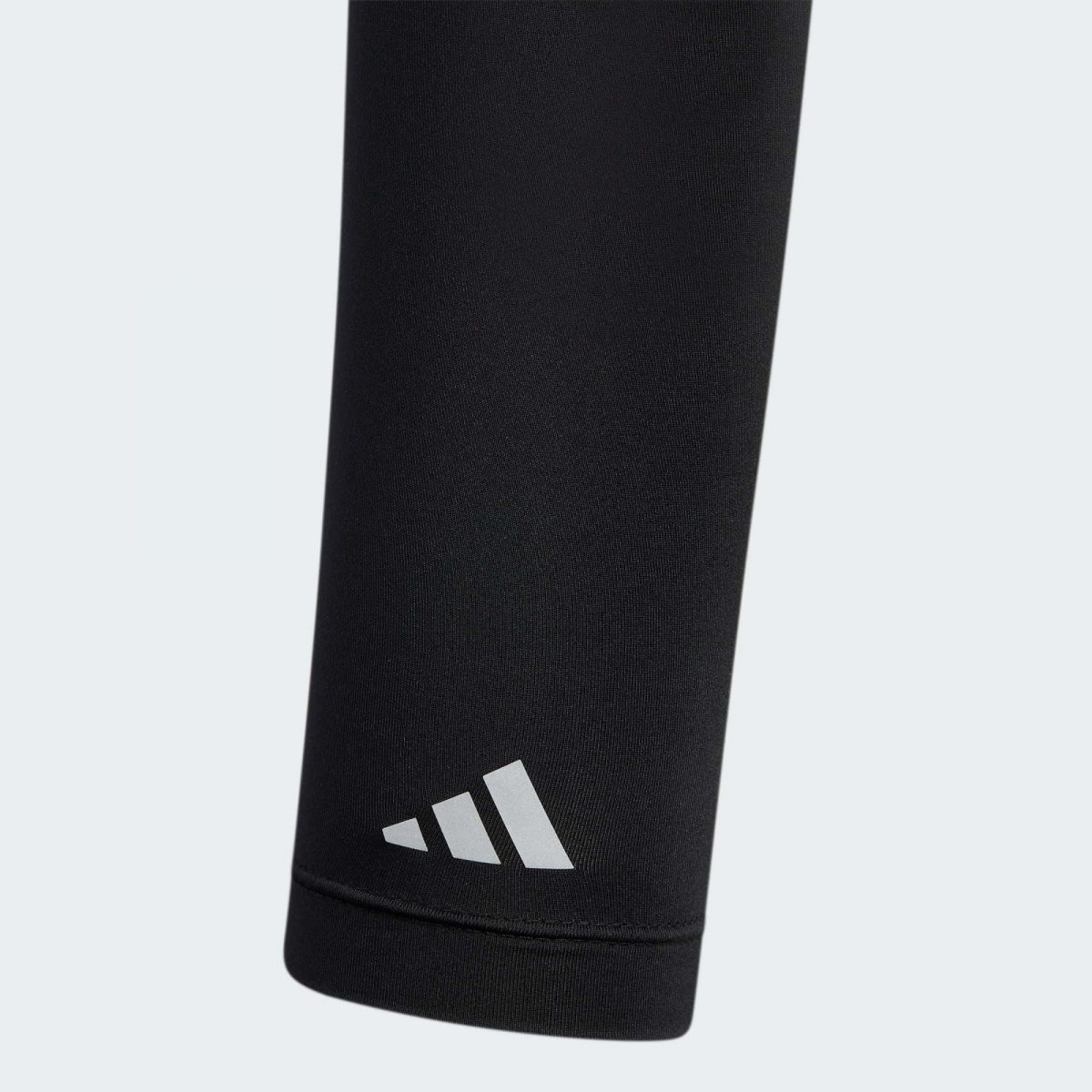 Женский свитшот adidas ARM SLEEVE WITH THUMBHOLES черный фотография