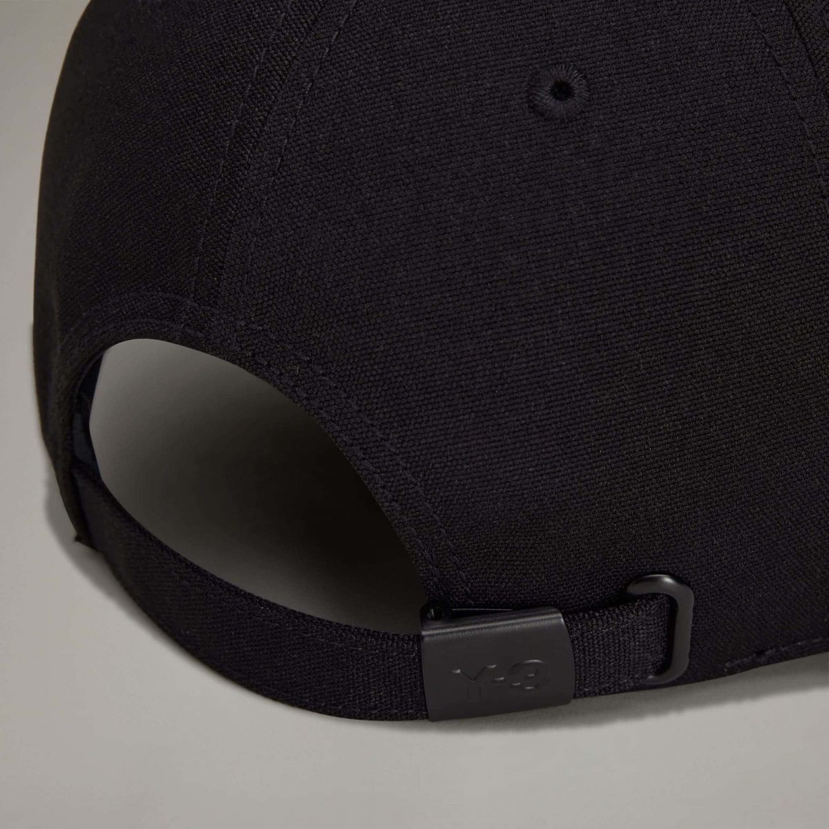 Мужская кепка adidas LOGO CAP