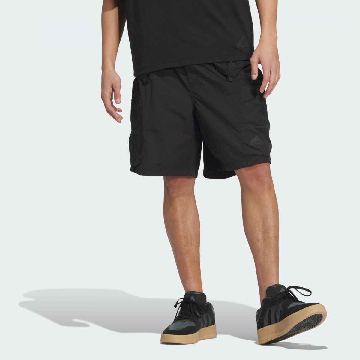 Мужские шорты adidas FUTURE STYLE WOVEN SHORTS черные фото