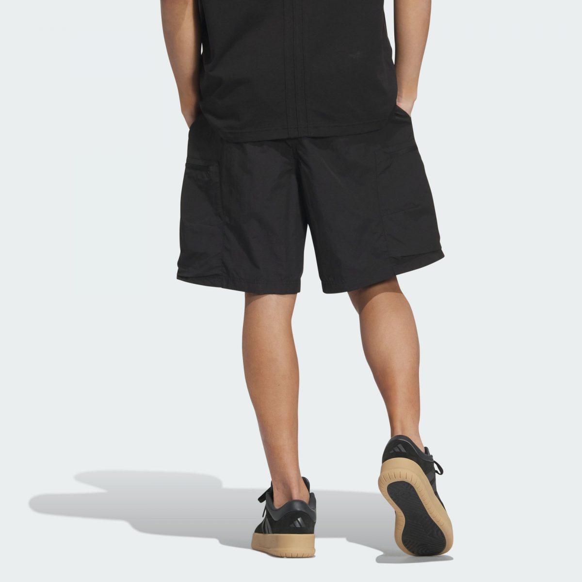 Мужские шорты adidas FUTURE STYLE WOVEN SHORTS черные фотография