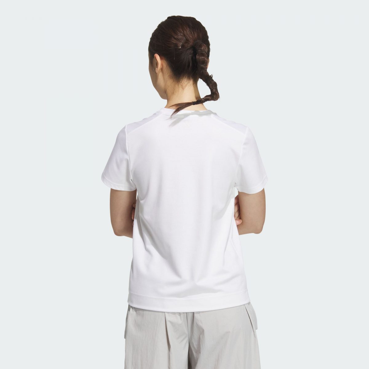 Женская футболка adidas GRAPHIC T-SHIRT фотография