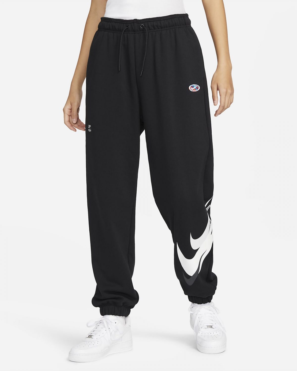 Женские брюки Nike Sportswear черные фото