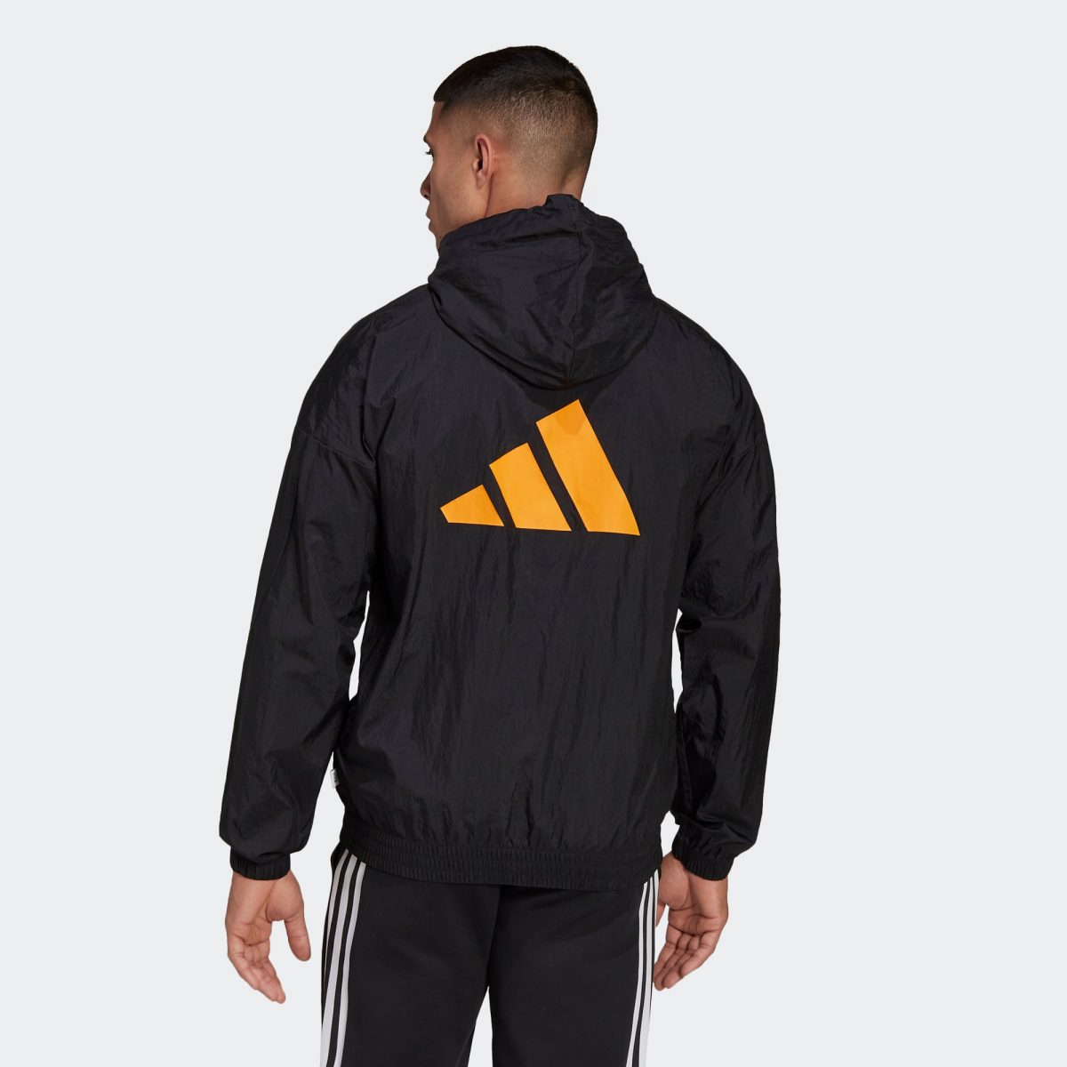 Мужская куртка adidas FUTURE ICONS WINDBREAKER фотография