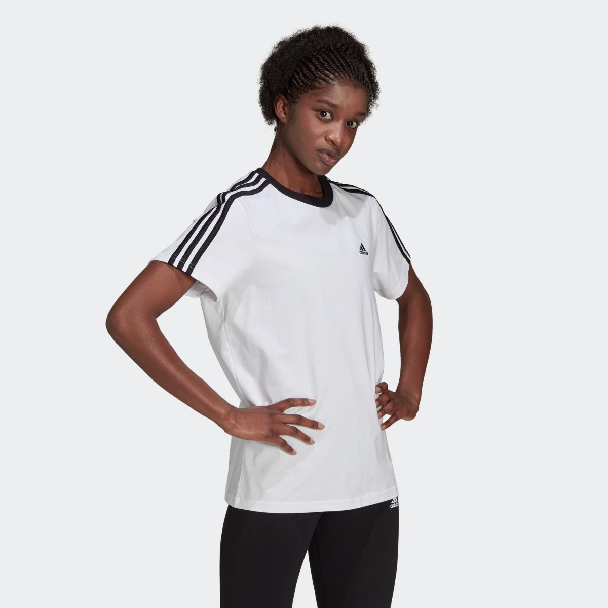 Женская футболка adidas ESSENTIALS 3-STRIPES TEE Черно-белая