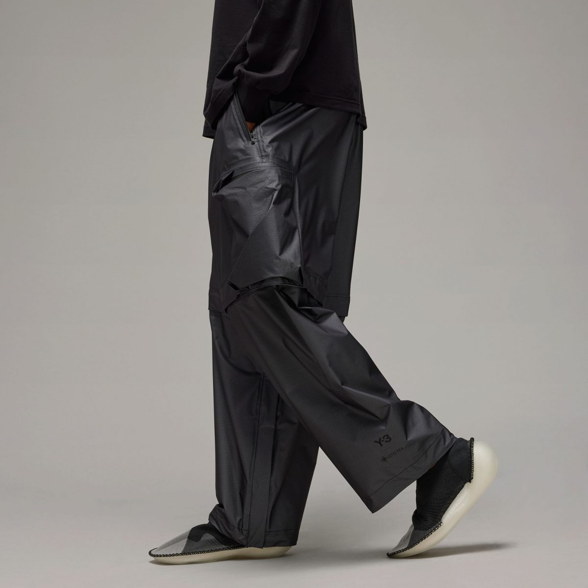 Мужские брюки adidas GORE-TEX PANTS