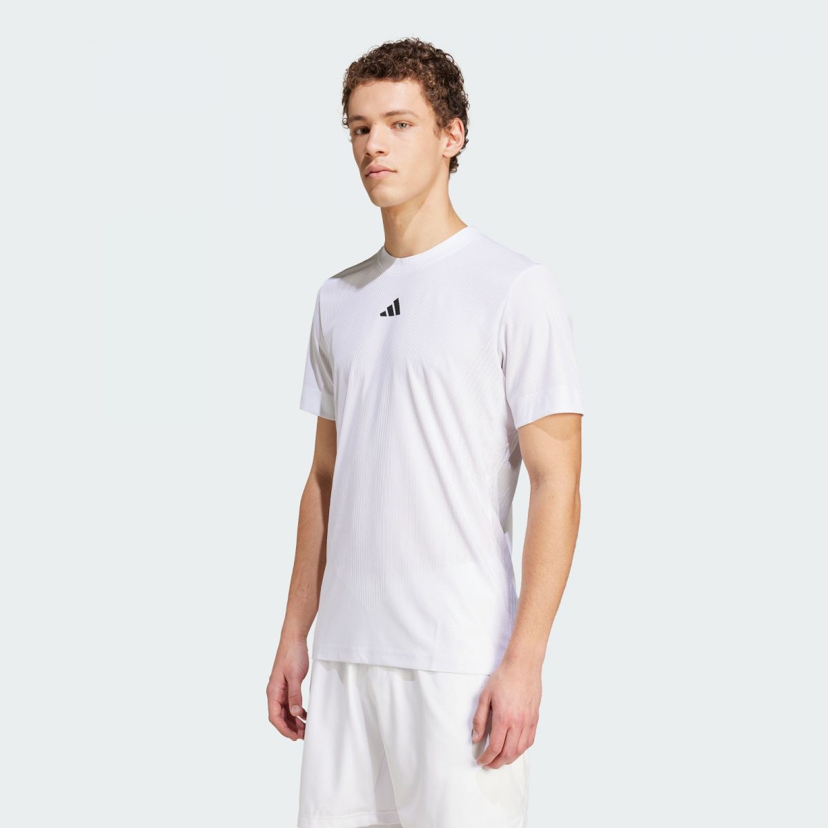 Мужская футболка adidas TENNIS PRO AIRCHILL T-SHIRT фото