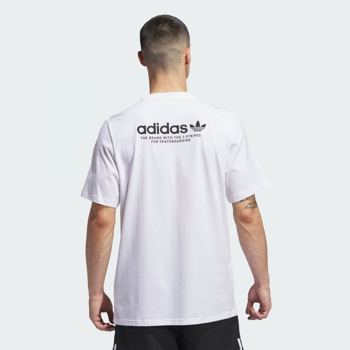 Мужская футболка adidas SKATEBOARDING 4.0 LOGO T-SHIRT фотография