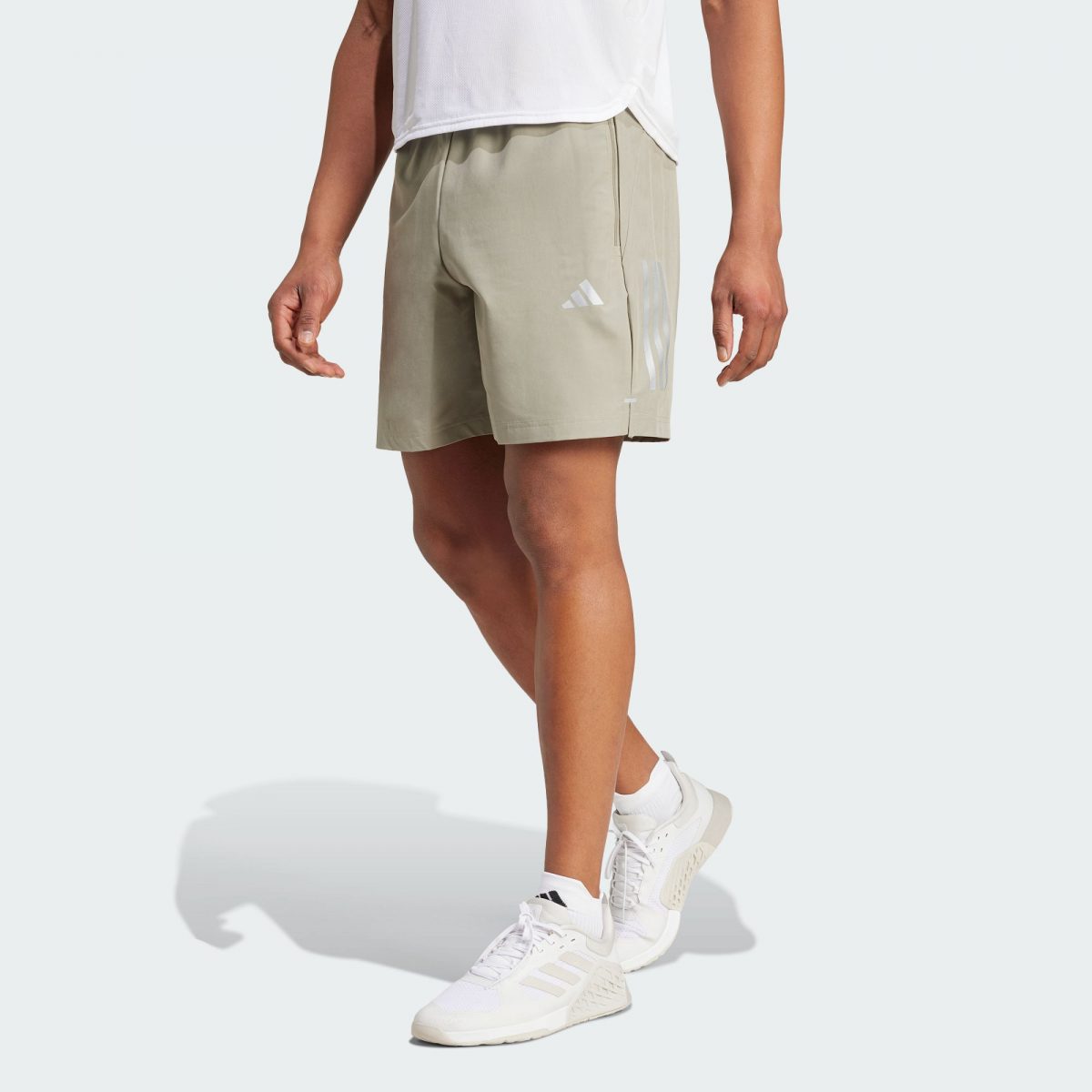 Мужские шорты adidas GYM+ TRAINING WOVEN SHORTS фото