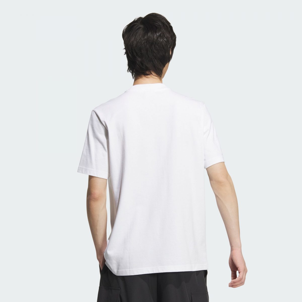 Мужская футболка adidas GRAPHIC LOOSE T-SHIRT Белая фотография