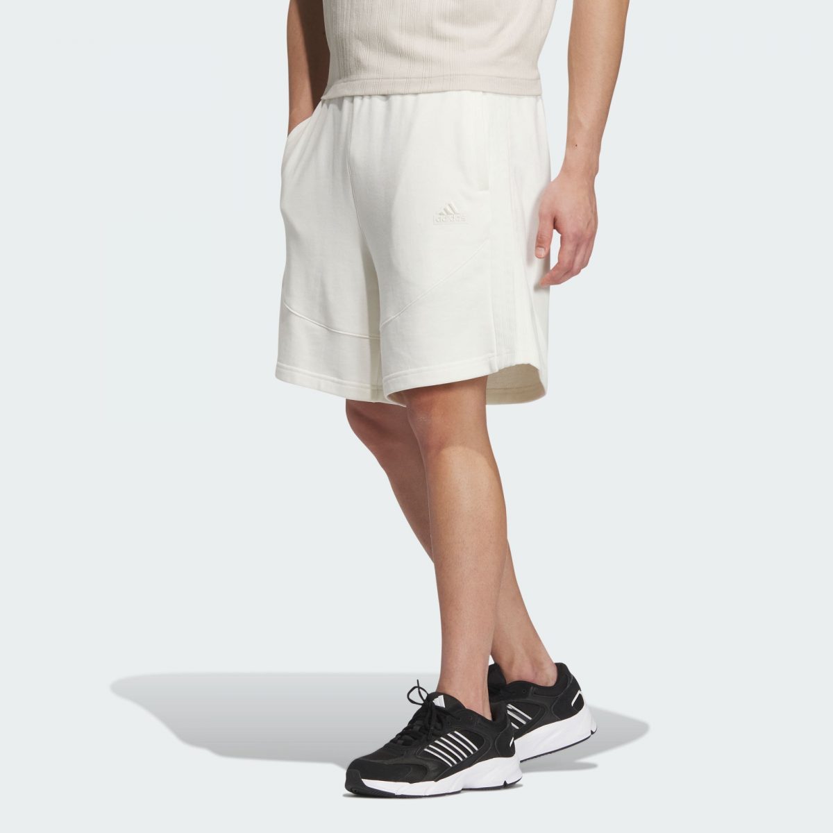 Мужские шорты adidas ST 3-STRIPES HV SHORTS фото