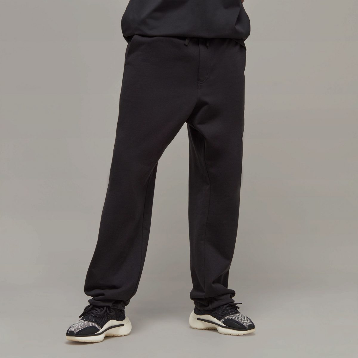 Мужские брюки adidas ORGANIC STRAIGHT PANTS фото