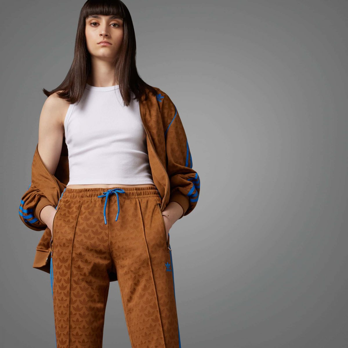 Женские брюки adidas ADICOLOR 70S SST TRACK PANTS