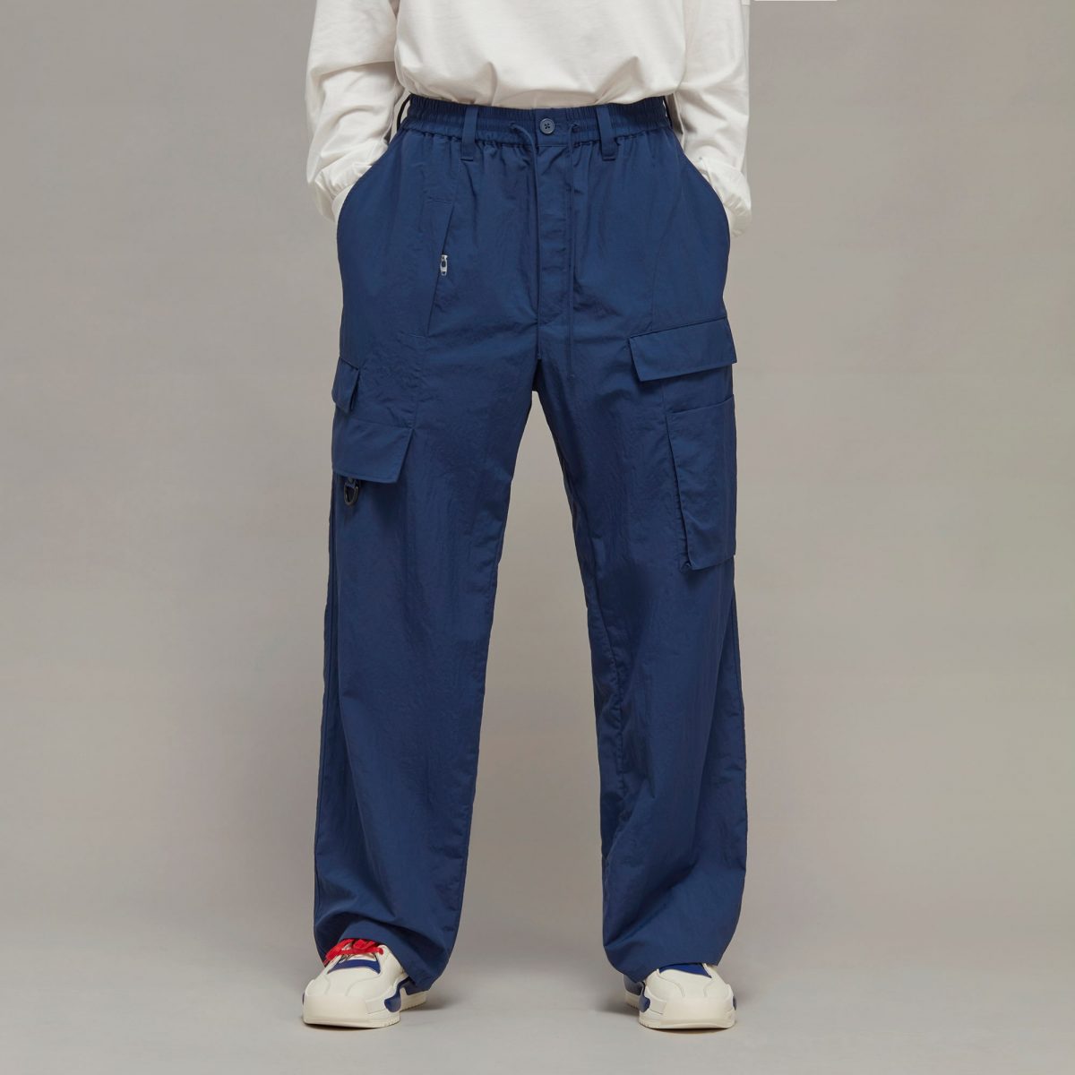 Мужские брюки adidas CRINKLE NYLON PANTS фото