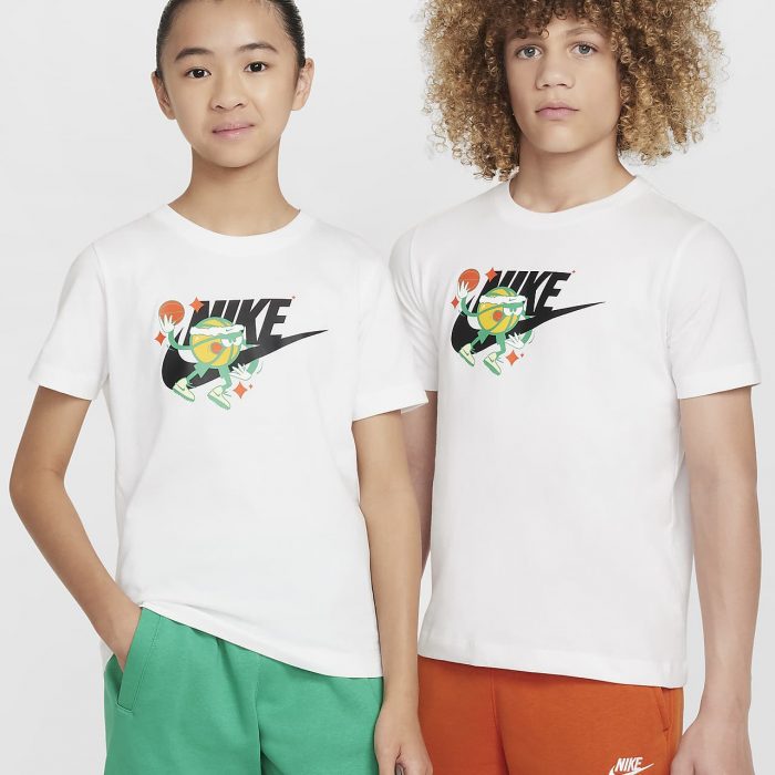 Детская футболка Nike Sportswear Белая